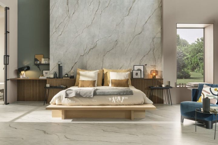 AM THE ROOM 61 (Middel)